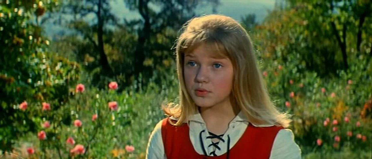 Елена Проклова