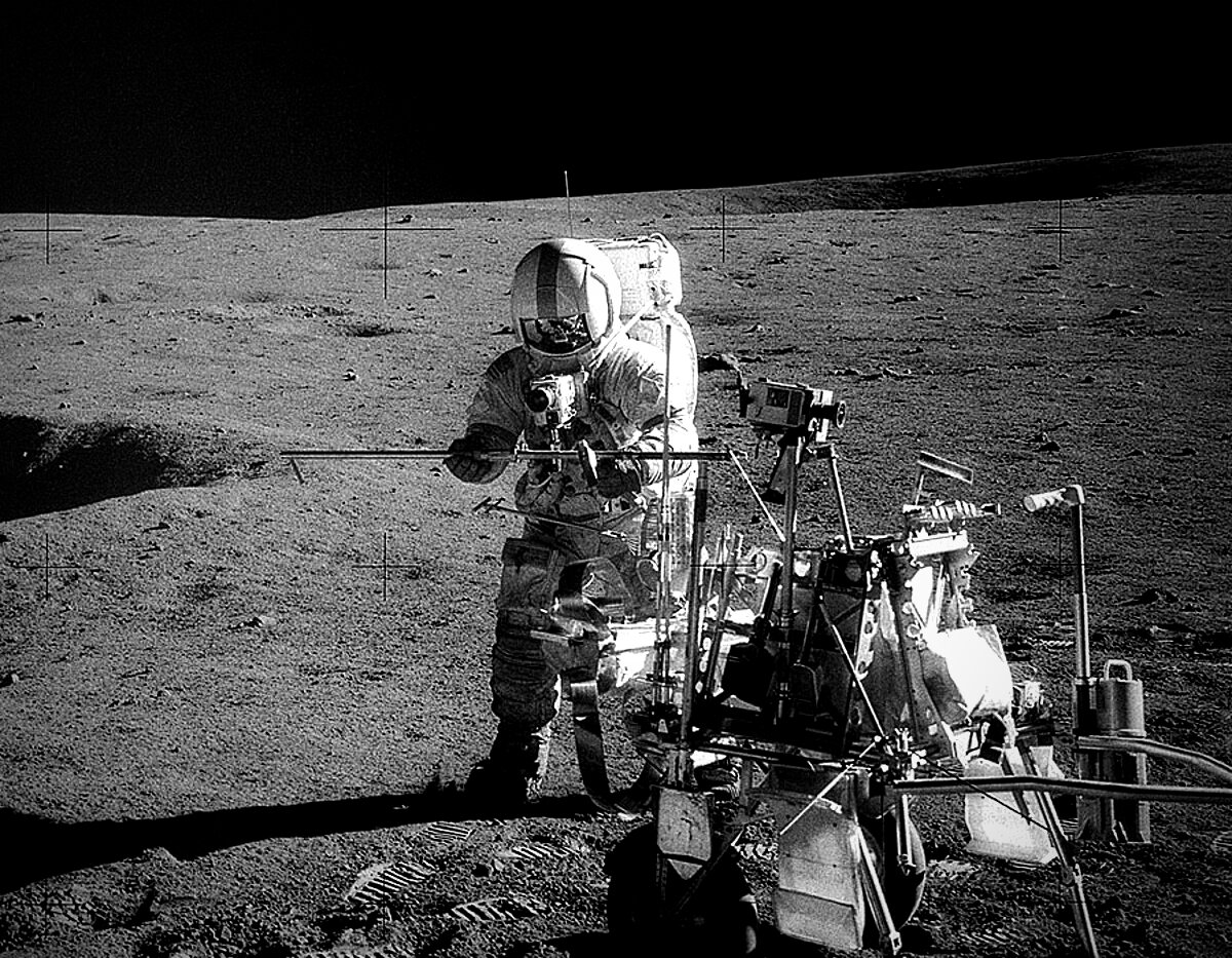 Фото места высадки американцев на луне