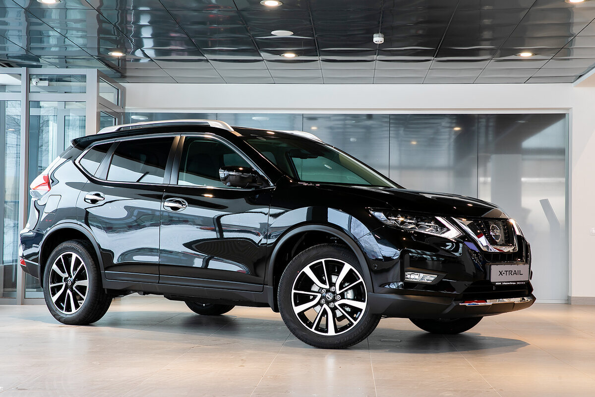 Nissan x-Trail 2021 черный