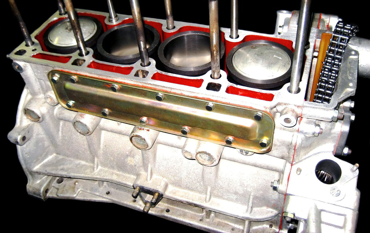 Что цилиндрового форумы. Работают 2 цилиндра причины. Ep6 задиры в цилиндрах. Прогар перегородки блока цилиндров. Двигатель 1 цилиндр.