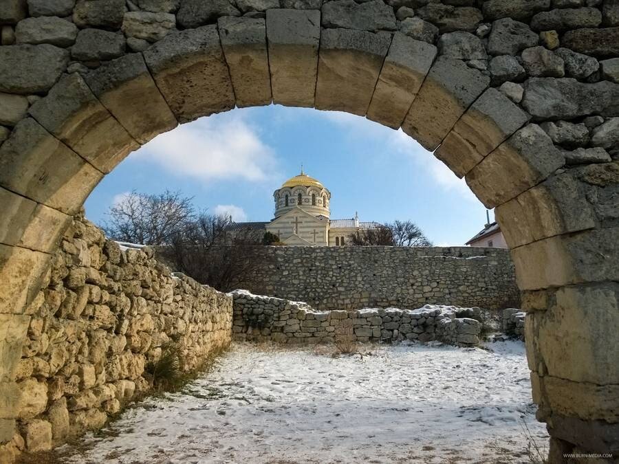 Владимирский собор Крым зима