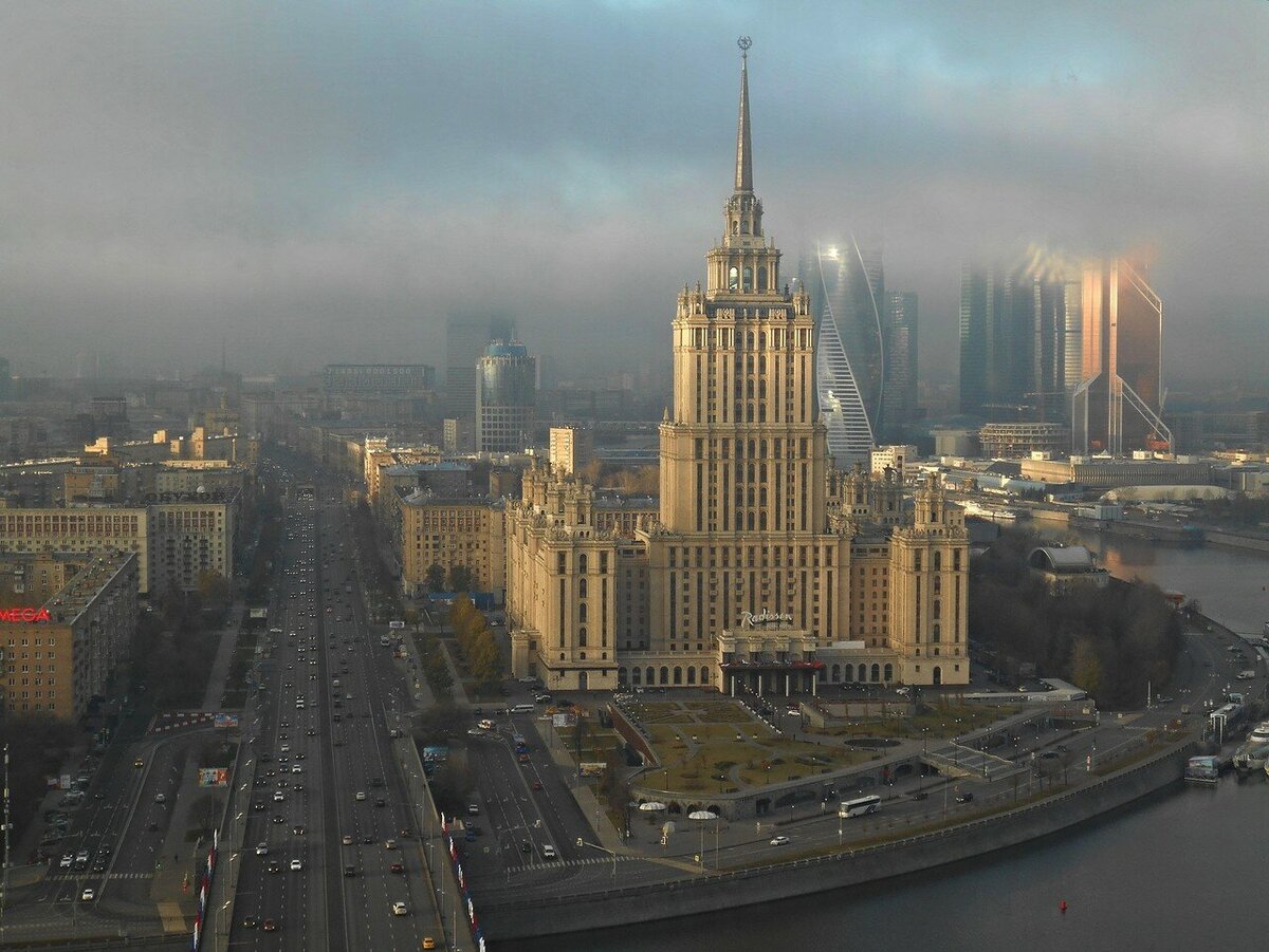 Борьба света и тьмы, фото автора