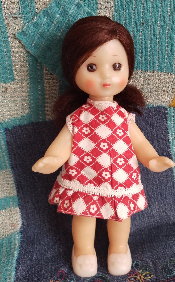 Кукла паричковая СССР. Новосибирская фабрика игрушек. ФОТО АВТОРА.