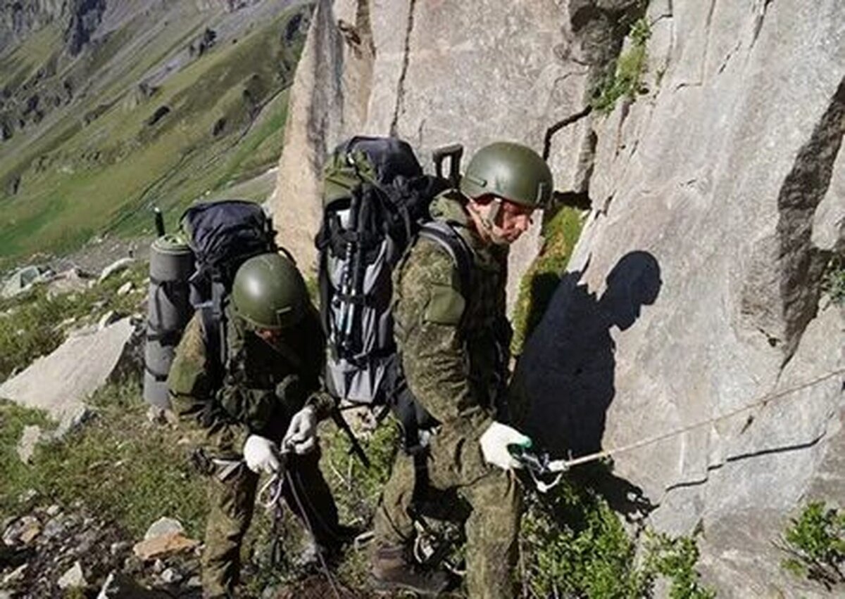 Военные на Эльбрусе