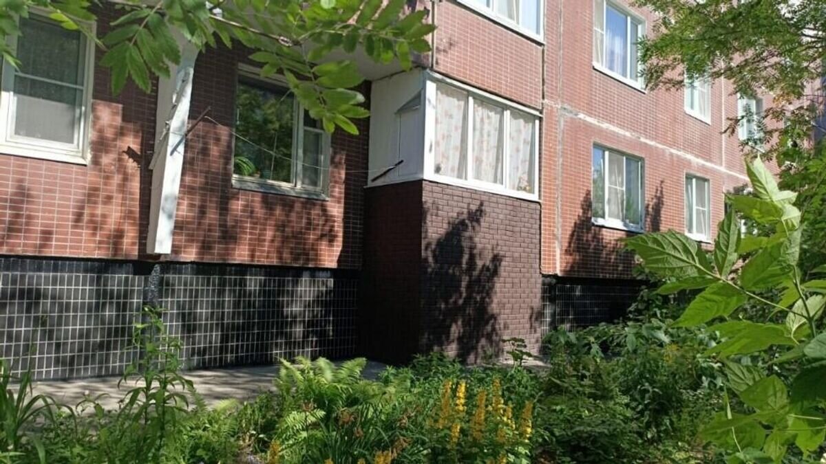    Балкон-самострой в Зеленограде© Фото : Мосжилинспекция