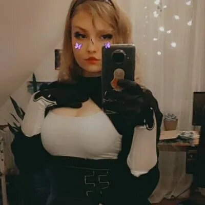 Джен, фанатка NieR: Automata. Источник: твиттер Джен   📷
