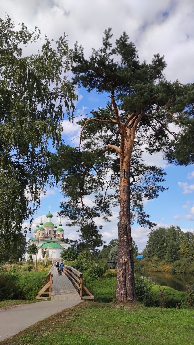 Олонец. Смоленский собор 