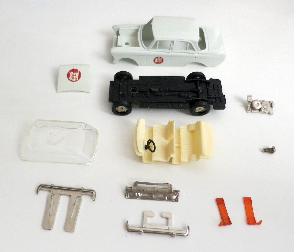 Восстановление Москвича 412 или 60 лет Революции | Реставрация моделей ...