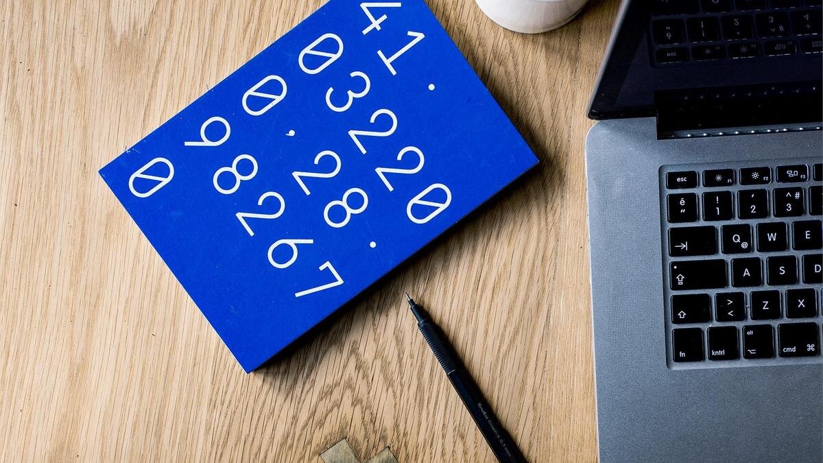    Цифры и ноутбук:Unsplash/Volkan Olmez