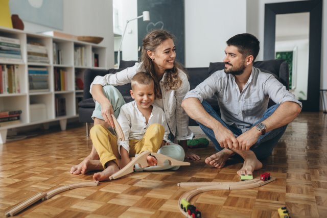    Как можно будет подать заявление на единое пособие для семей с детьми?