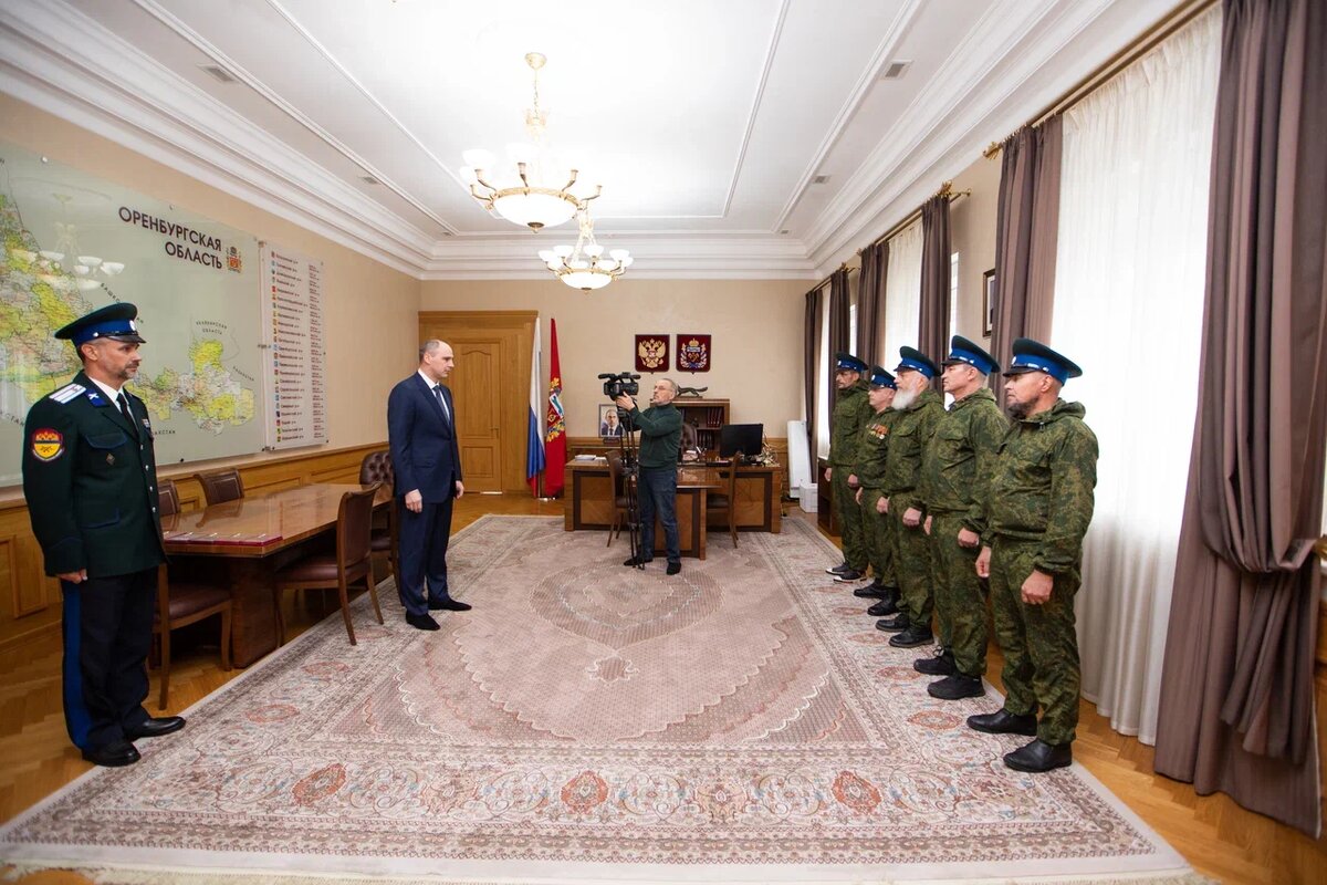  📷    Пятеро оренбургских добровольцев-казаков получили госнаграды Кристина Просвиркина
