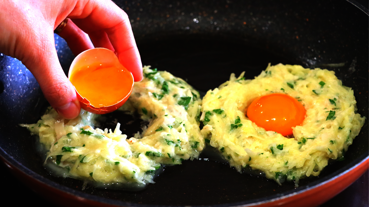    Блюдо из картофеля и яиц