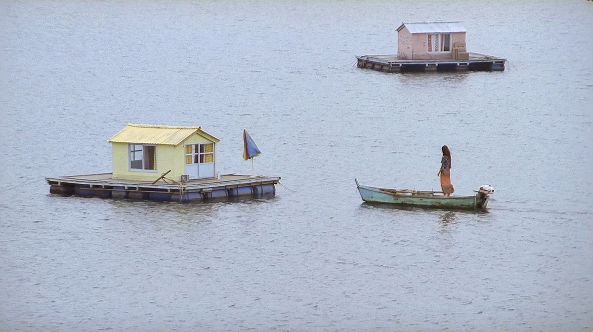 Кадр из фильма "Остров" (2000)