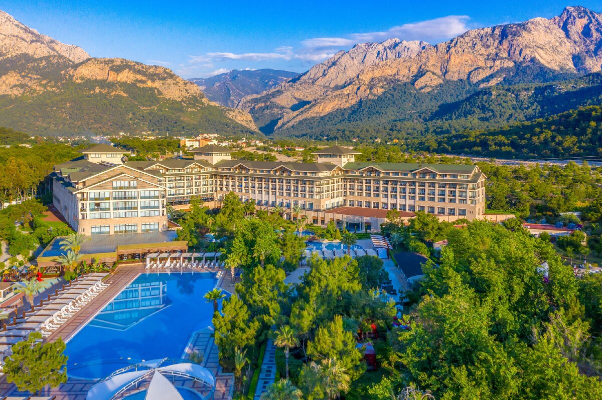 Amara Luxury Resort & Villas 5*