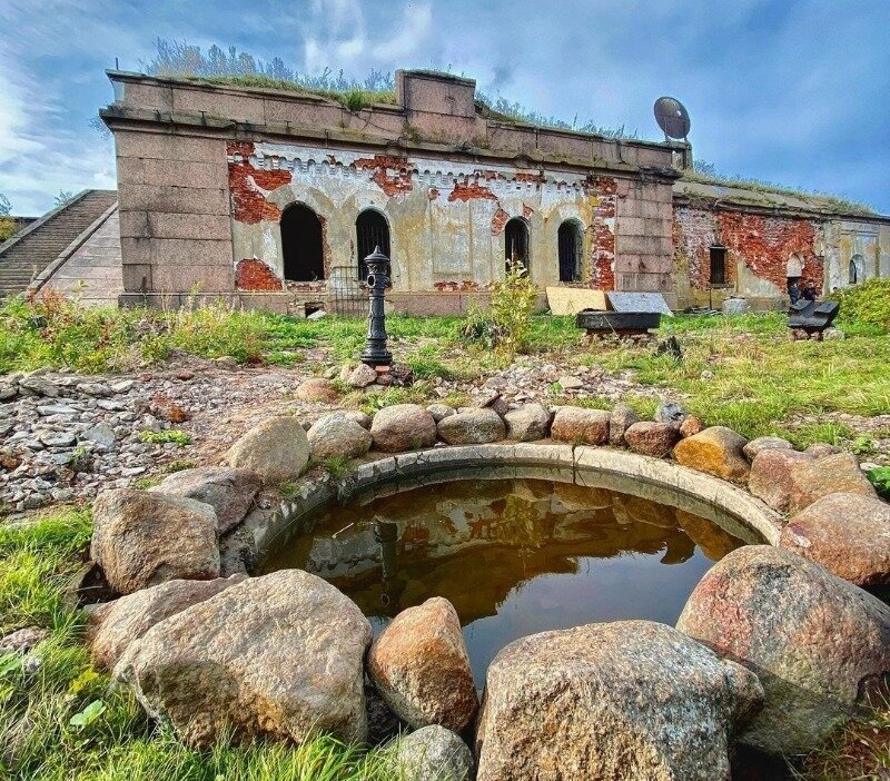 Источник фото https://www.instagram.com/p/CFZu3ZPJovt/