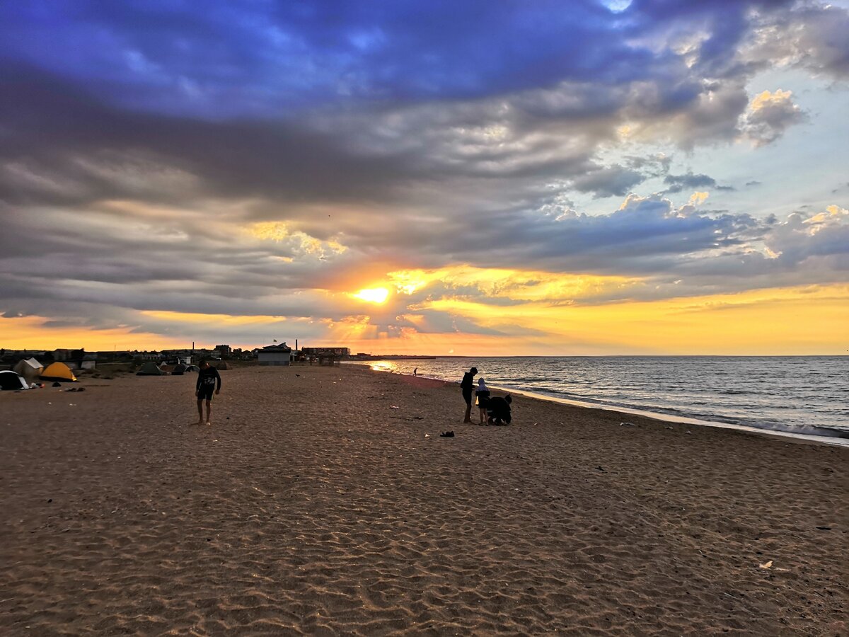 Пляж в Крыму 2020