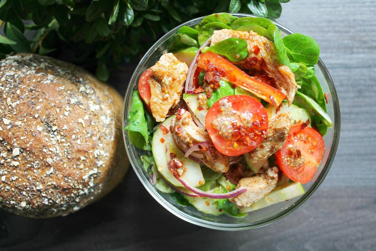 Салат с копченой курицей, вкусных рецепта с фото Алимеро