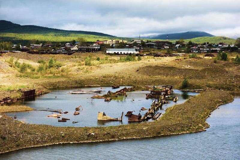 Останки драги
