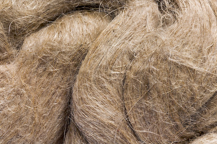 Если течет труба. Устраняем протечку своими руками — как и с каким ...