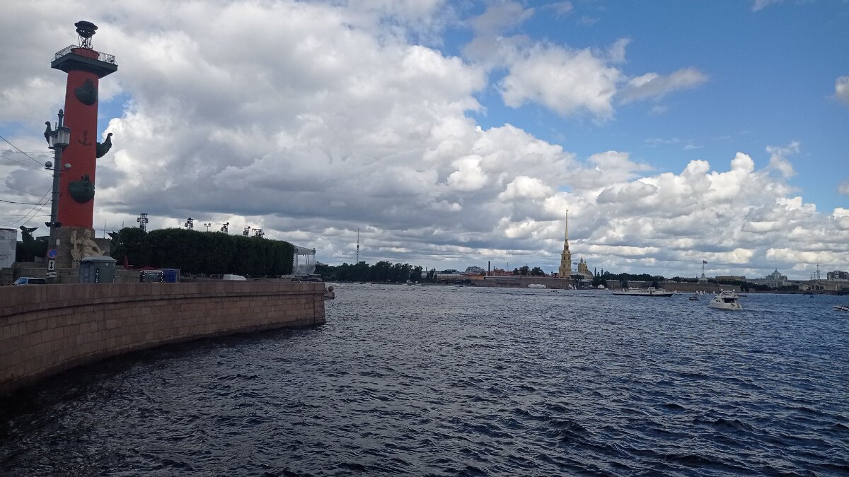Вид с Дворцового моста. Санкт-Петербург. 