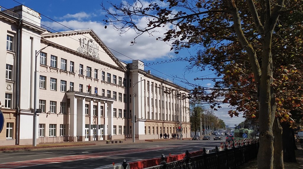 БГЭУ, Минск. Фото автора
