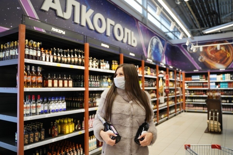     Алкоголь не продадут во время детских и спортивных праздников. Светлана МАКОВЕЕВА