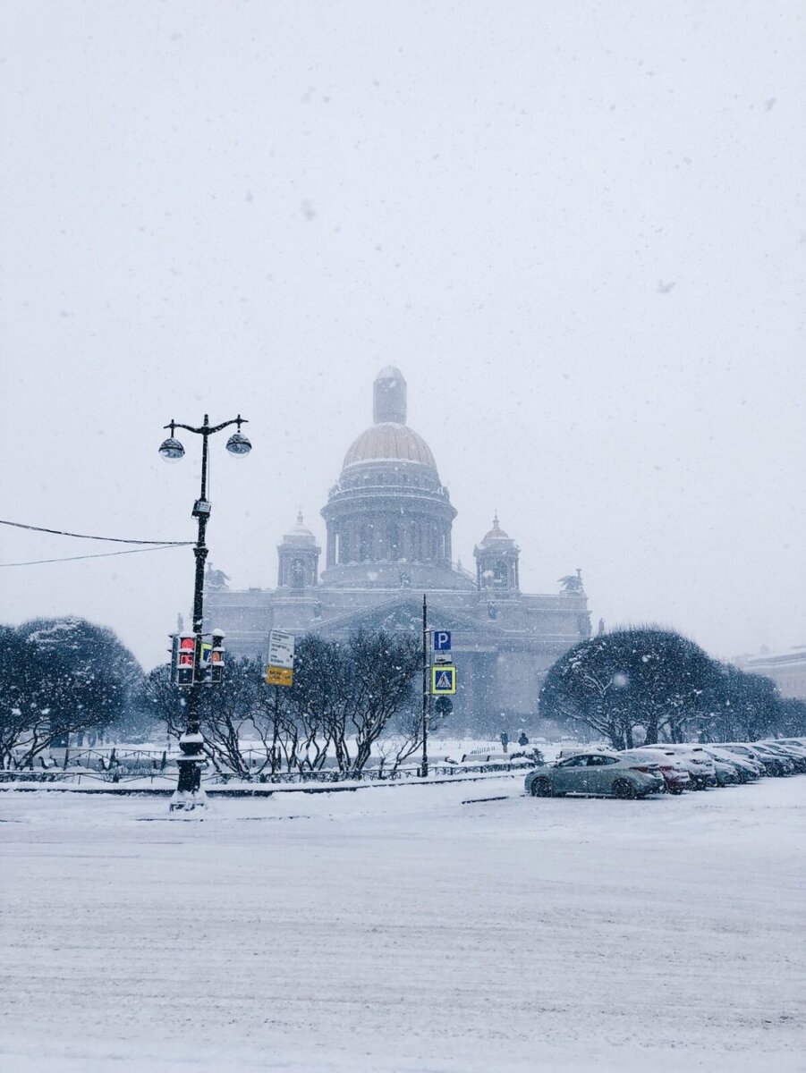 Снег отрывок. Зима в Иваново не отступает фото.