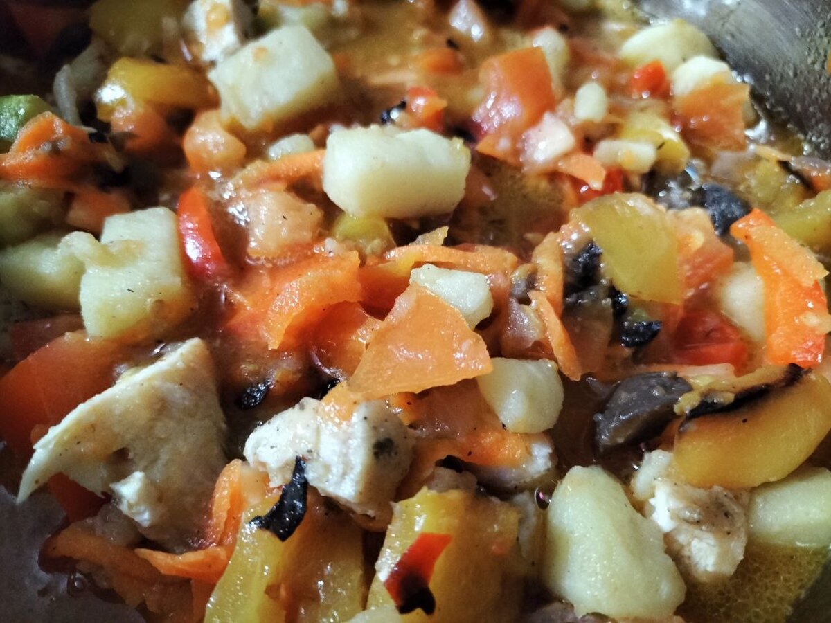 Жаркое из говядины с картошкой и кабачками — рецепт с фото пошагово