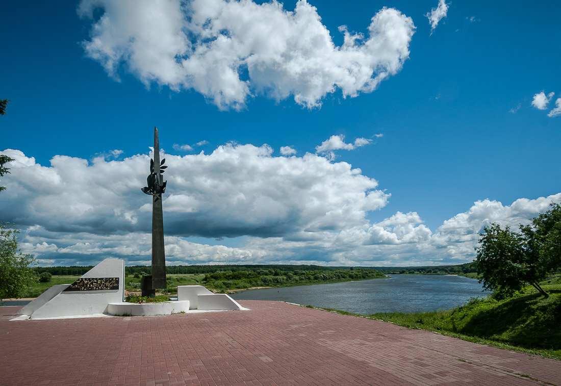 Таруса достопримечательности. Таруса Калужская область. Калужская обл.гор.Таруса. Таруса достопримечательные.