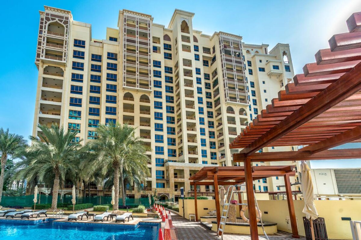 jumeirah rotana 4 дубай