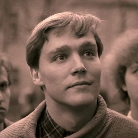     Умер актер и телеведущий Сергей Столяров