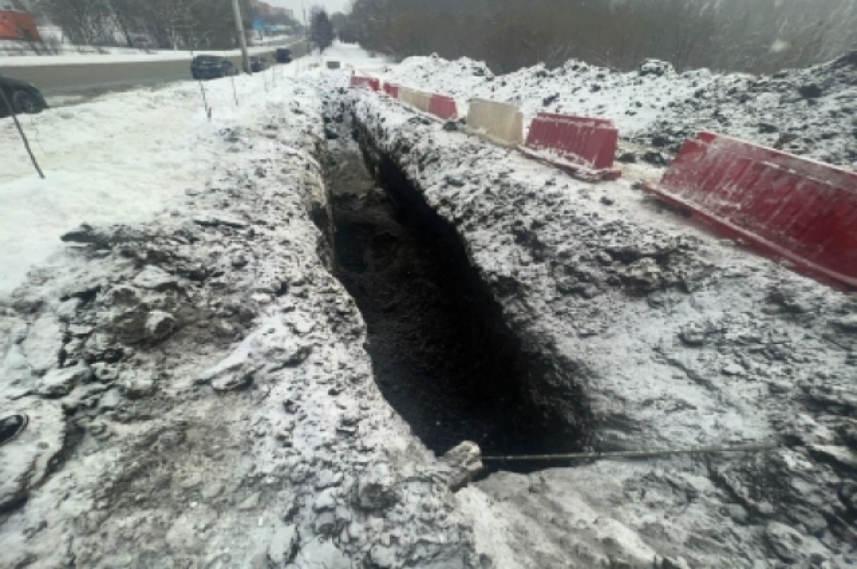    В Пензе следователи выясняют, как в траншее завалило грунтом двух рабочих