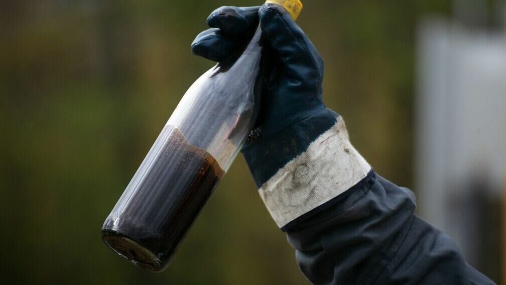     Рост отмечен на фоне снижения закупок Европой.