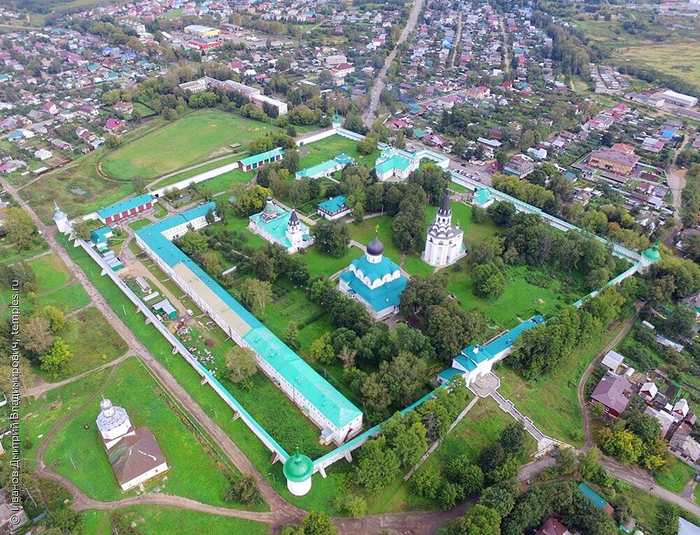 Александров монастырь фото