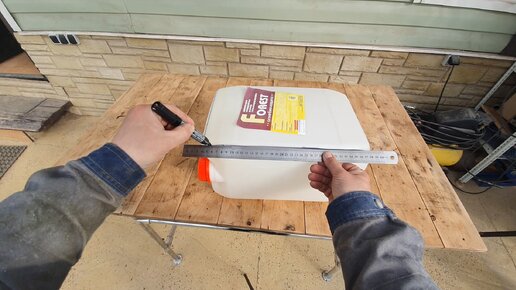 Собираю все пустые канистры со свалки и не понимаю, почему это еще не ...