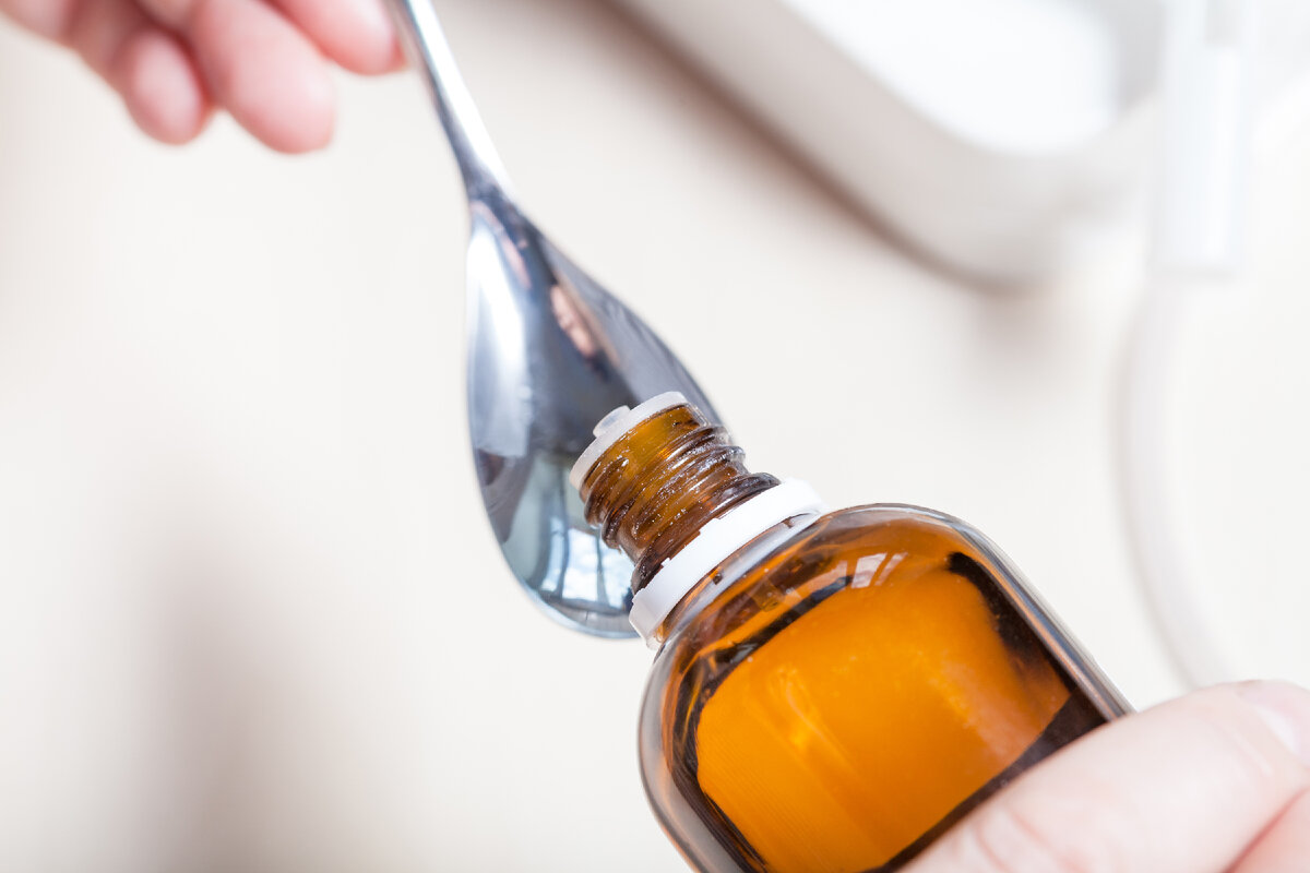 Совместимость алкоголя и корвалола (источник изображения: freepik.com)