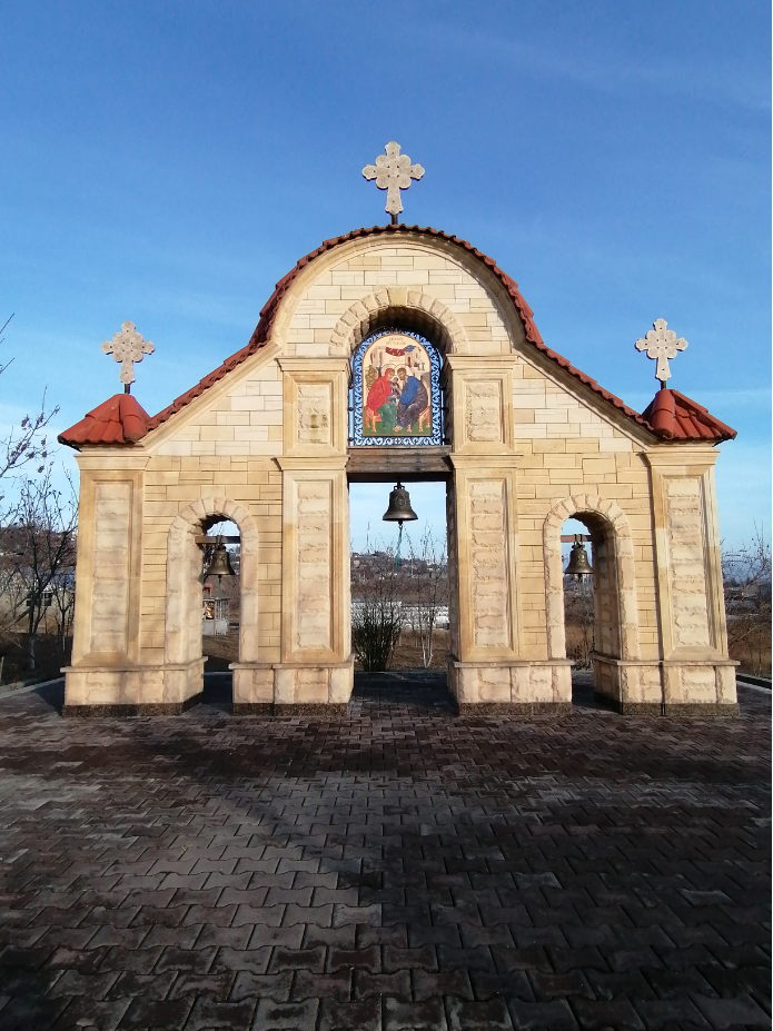 ессентуки комплекс христа. петропавловский храмовый комплекс в ессентуках. петропавловский храмовый комплекс кисловодск. петропавловский храмовый комплекс в ессентуках. храмовый комплекс петра и павла в ессентуках.