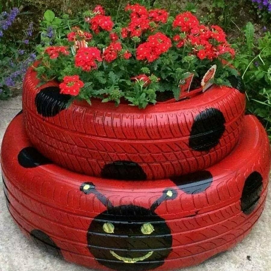 Варианты оформления цветников из старых шин взято из yandex.