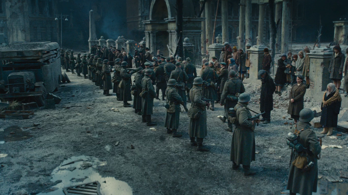 Кадр из фильма Сталинград!