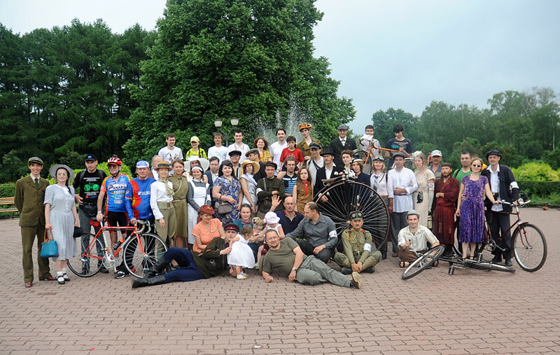 2-й Исторический Велопробег. 2014 год, Москва. Фото из коллекции Веломузея Андрея Мятиева.