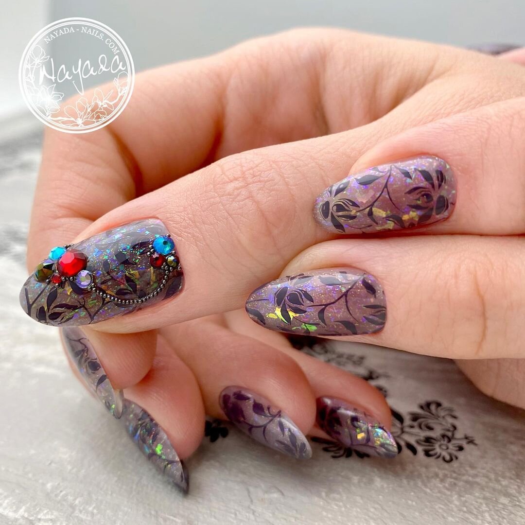 Классные работы из замечательных материалов.