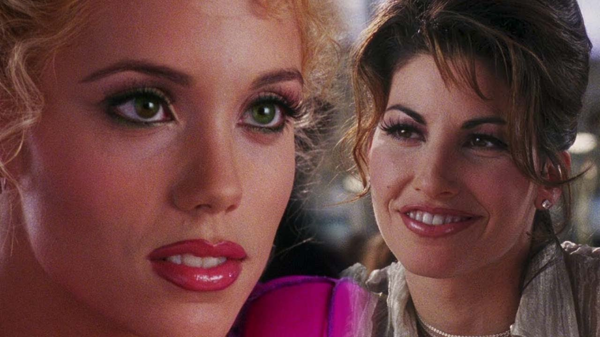 Шоугелз (1995). Джина Гершон шоу герлз. Showgirls) — кинофильм пола Верховена.