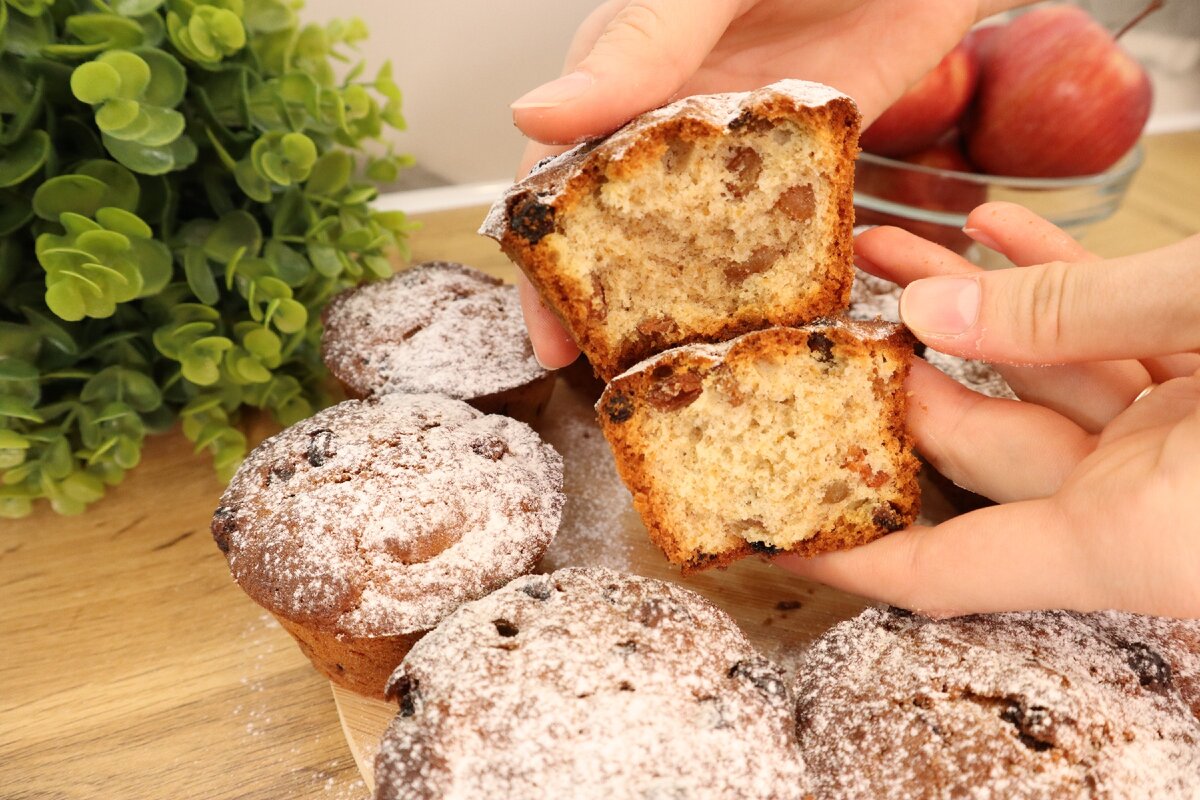 Голландские кексы. Кекс с изюмом. Кекс без изюма. Нежный кекс на кефире.