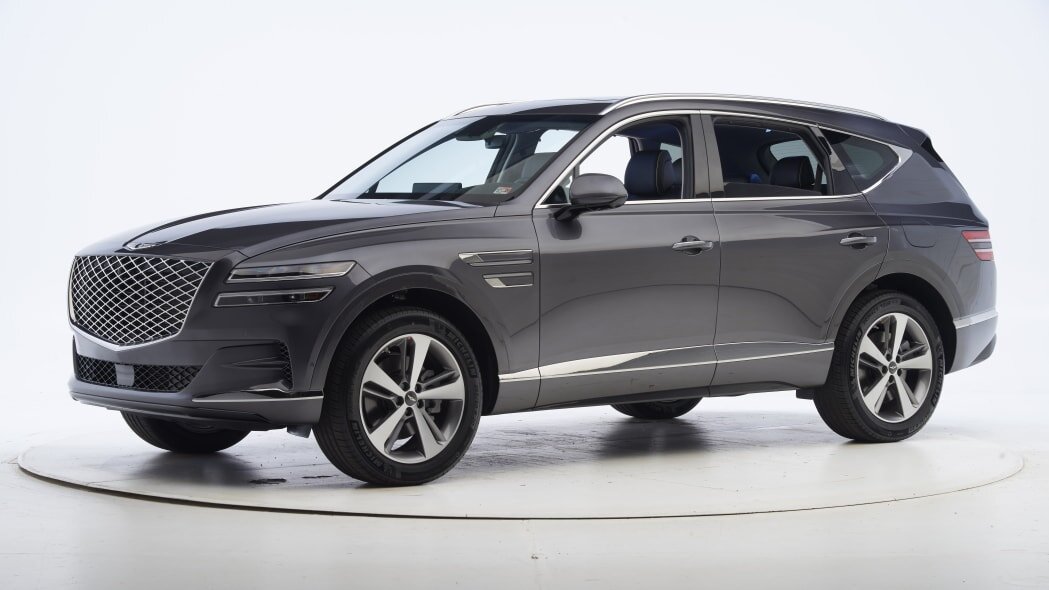 На фото: Genesis GV80 2021 (Источник: autoblog.com)