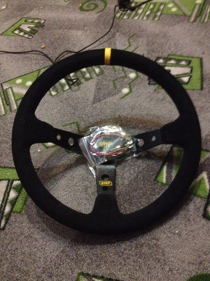 Руль OMP