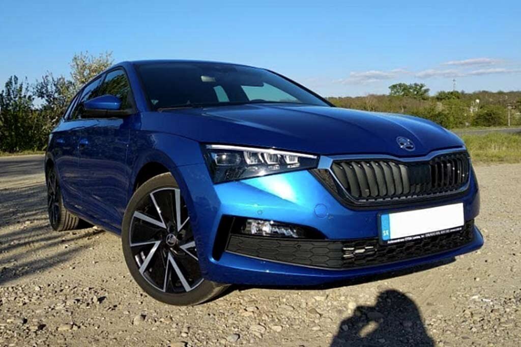 Skoda Rapid 2020 зеленая