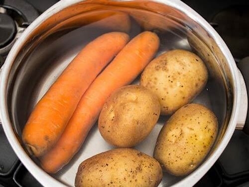 Фотографии из открытых источников, но у меня всё выгладит примерно так же. :)