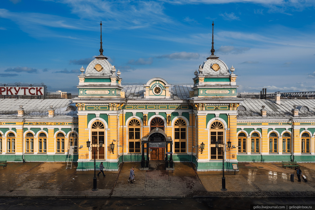 Электричка зеленый городок иркутск пассажирский. Вокзал Иркутск-пассажирский. Иркутск столица Восточной Сибири. ЖД вокзал Иркутск. Вокзал Иркутск 1907.