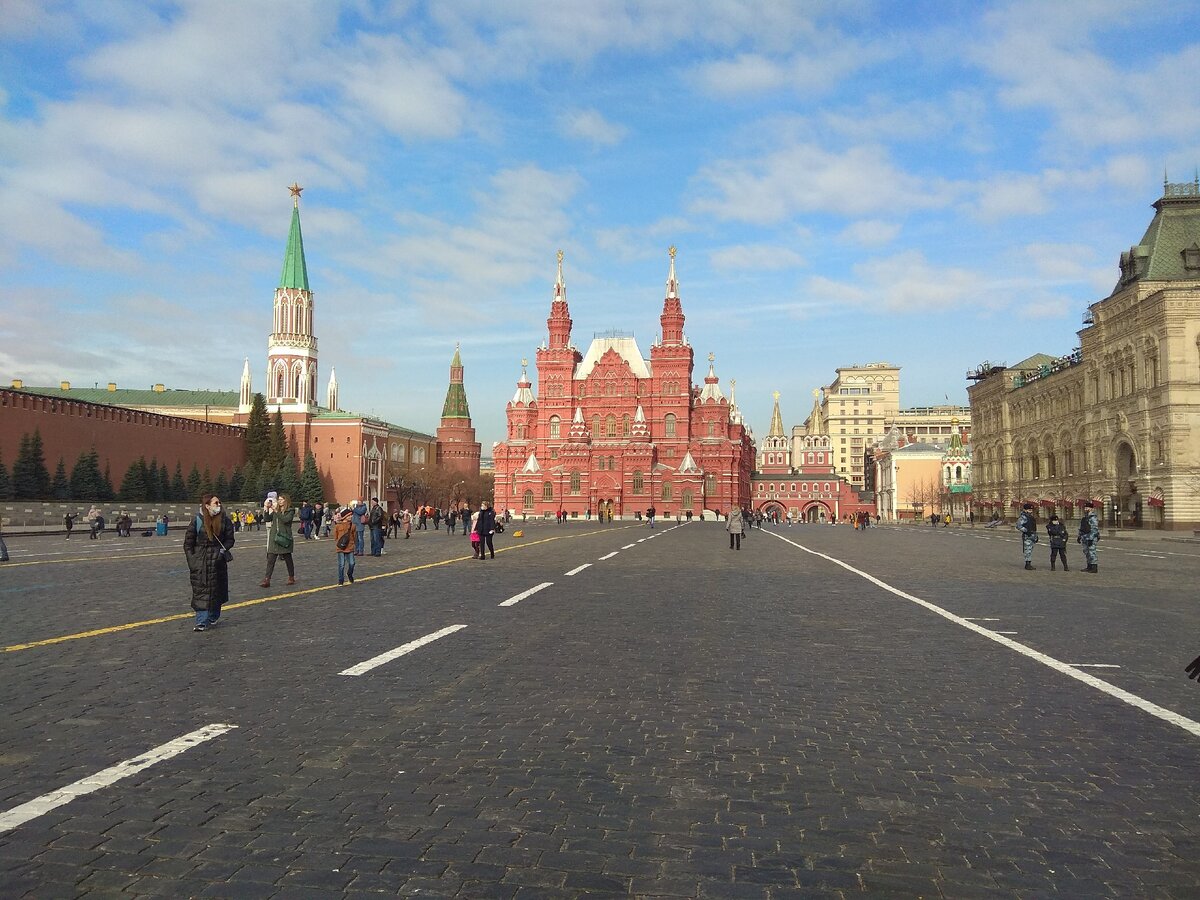 А я иду, гуляю по Москве
