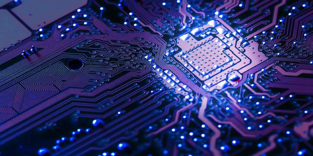 Двенадцатиядерный монстр уничтожает Ryzen